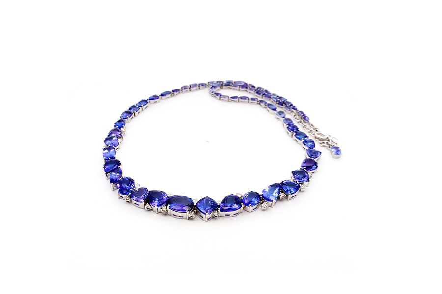 K18WG×タンザナイト×ダイヤモンドネックレス TZ55.29ct MD1.00ct