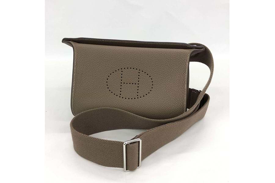 エルメス ヴィドポッシュ エトゥープ