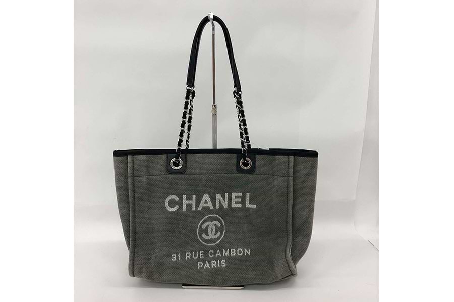 シャネル ドーヴィル チェーントートバッグ