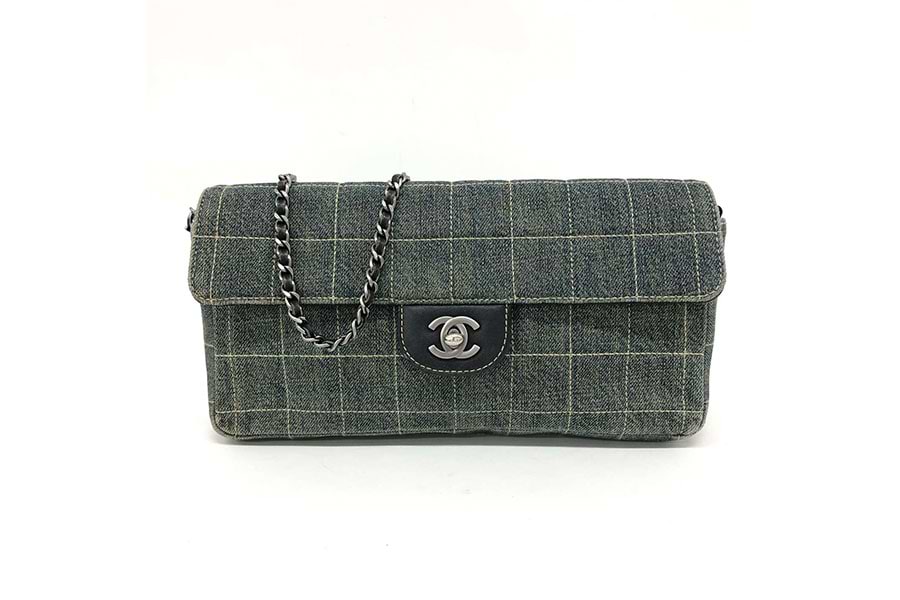 シャネル チョコバー チェーンショルダーバッグ