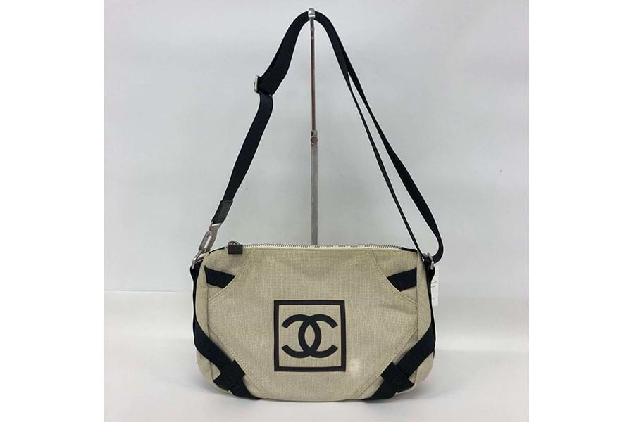 シャネル スポーツ ショルダーバッグ