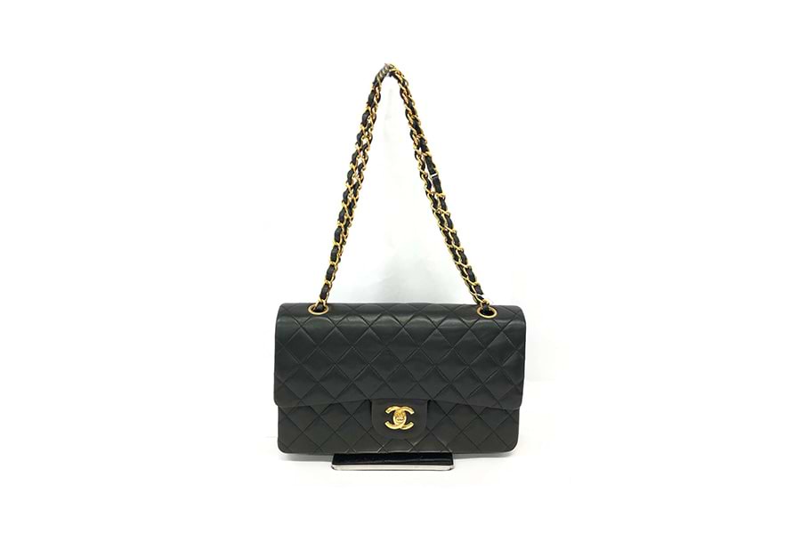 シャネル マトラッセ25 WフラップWチェーンショルダーバッグ