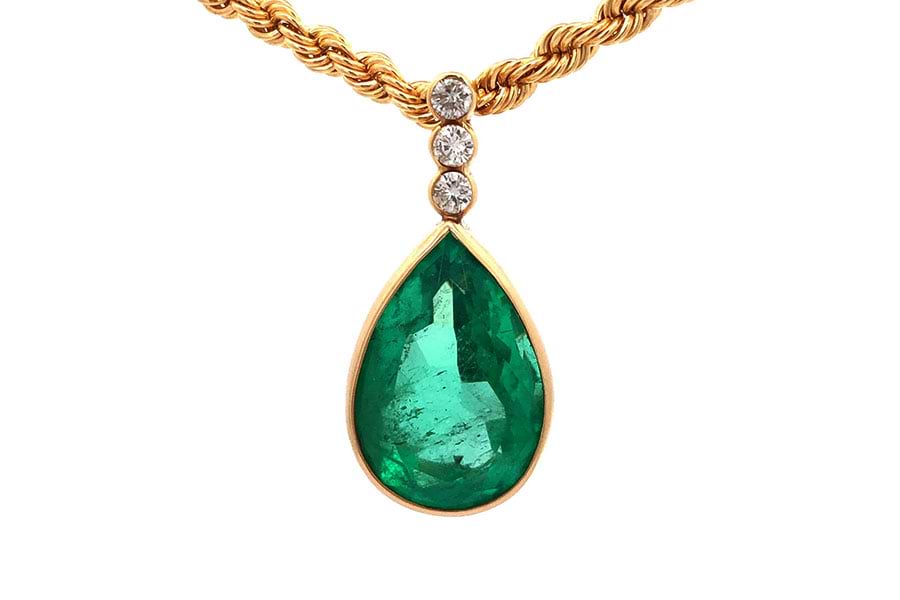 Pt900×K18×エメラルド×ダイヤモンドリング E2.91ct MD0.62ct の