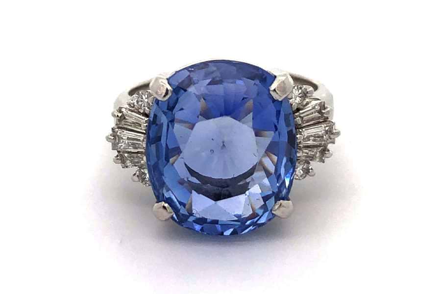 リング Pt900 約13号 サファイア2.67ct ダイヤ0.37ct の買取実績
