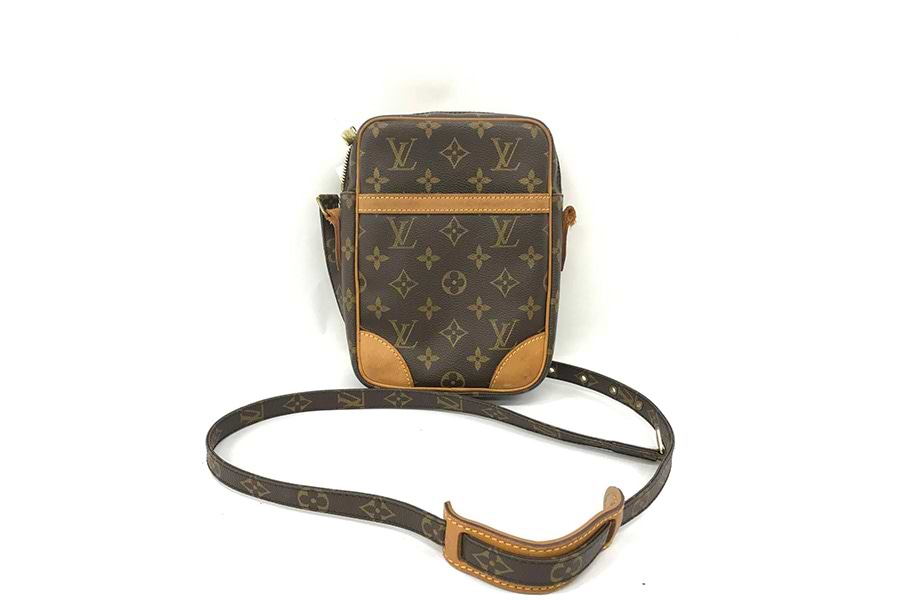 LOUIS VUITTON ルイヴィトン ダヌーブ モノグラム ショルダーバッグ 美