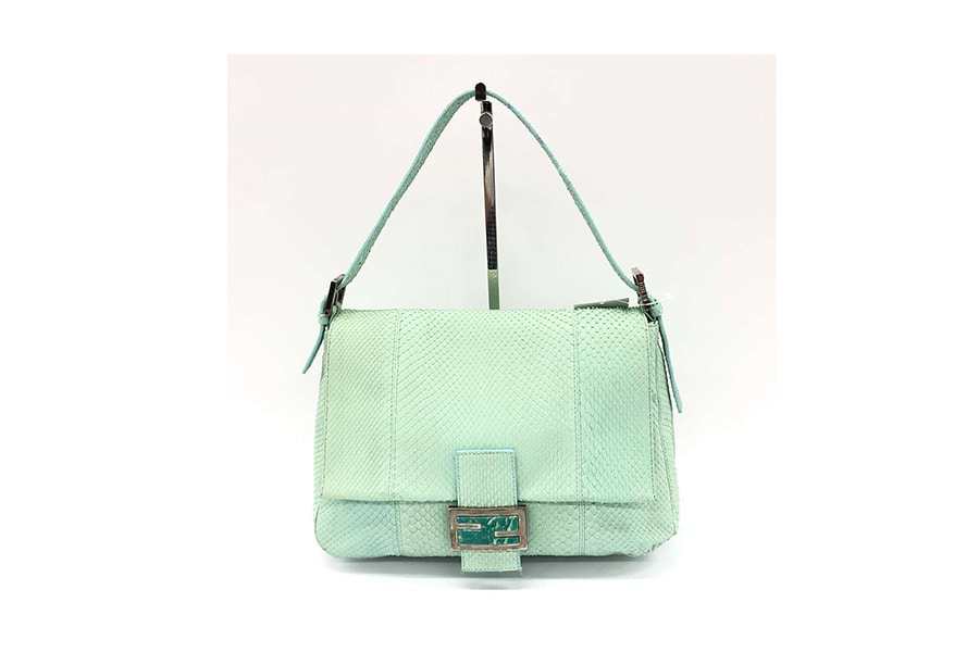 フェンディ マンマバケット ワンショルダーバッグ