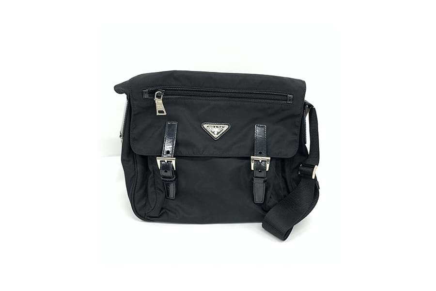 プラダ ショルダーバッグ ナイロン