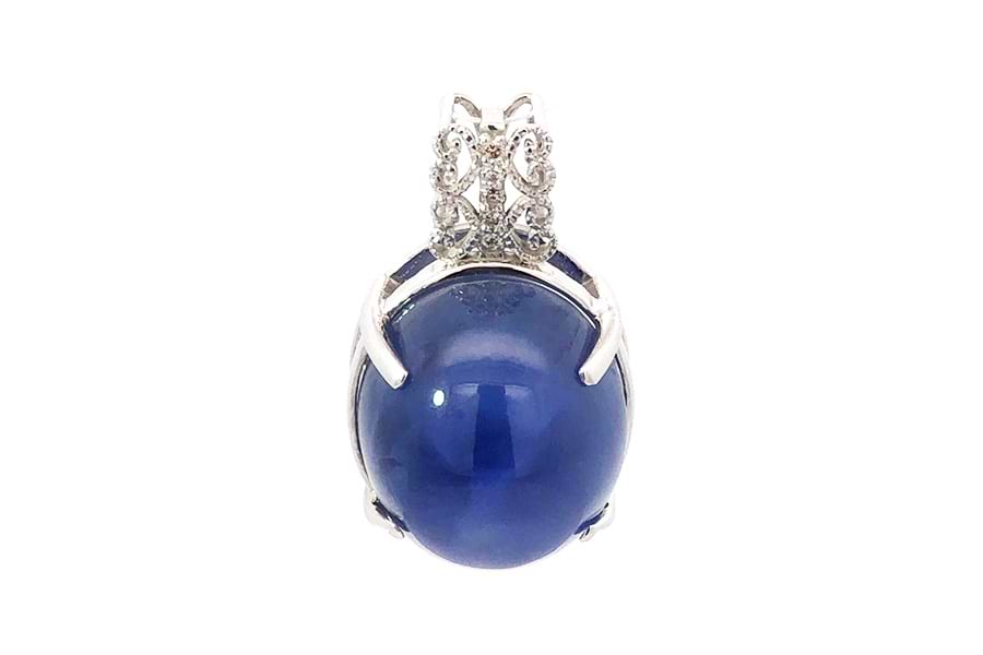 K10WG×サファイア×ダイヤモンドネックレストップ S39.54ct MD0.05ct の 