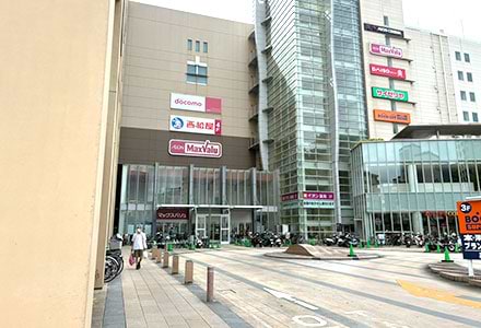 左手に広島段原ショッピングセンターが見えます<br />
