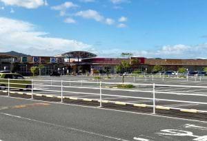 大型商業施設なので駐車場も広いです