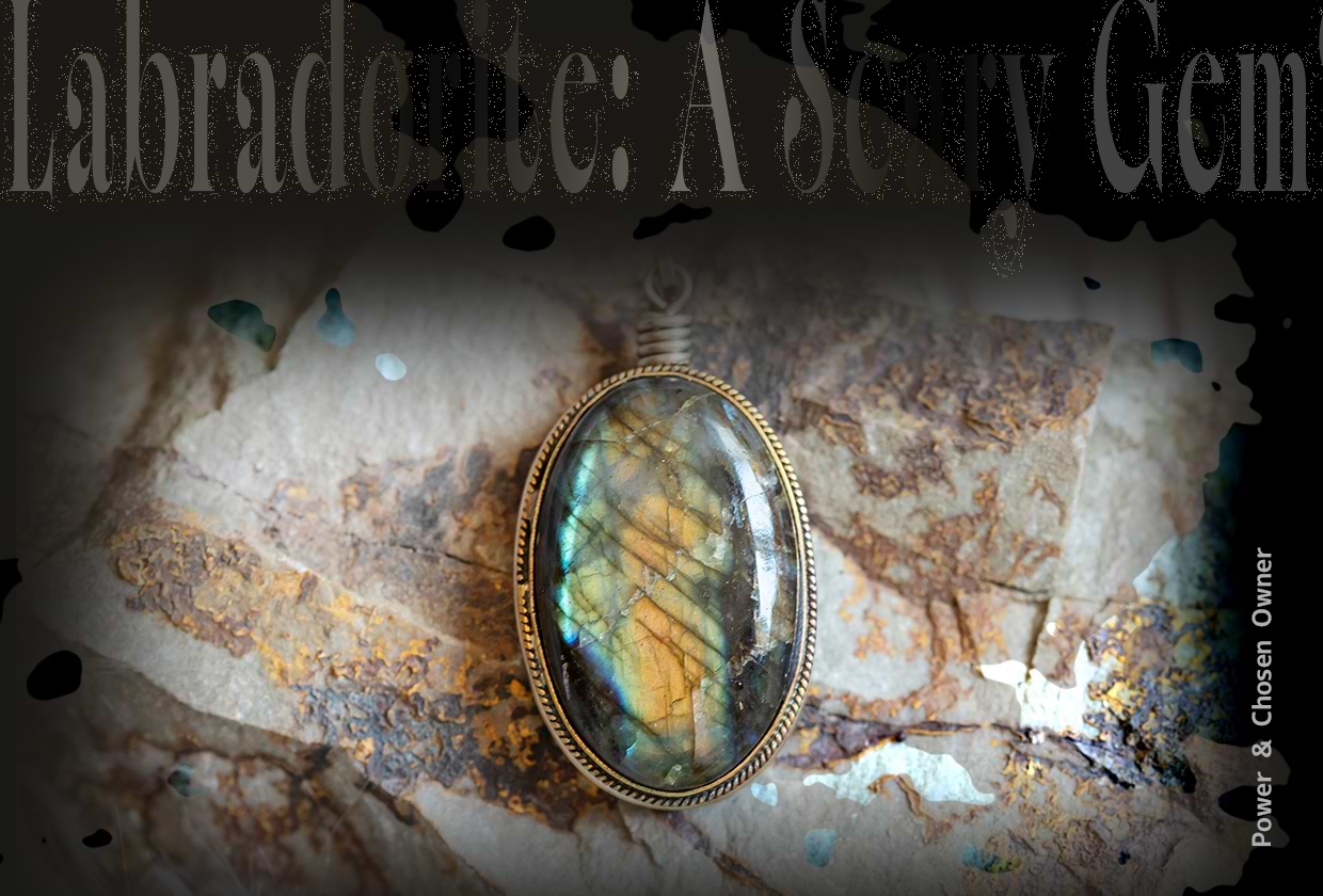 ラブラドライトは怖い石? すごい効果や持ち主を選ぶ理由を解説