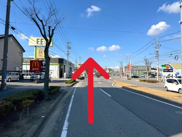 国道248号線を蒲郡方面から豊田方面に向かって進みます