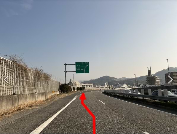 五日市方面の看板が出てきますので左車線へ入ります