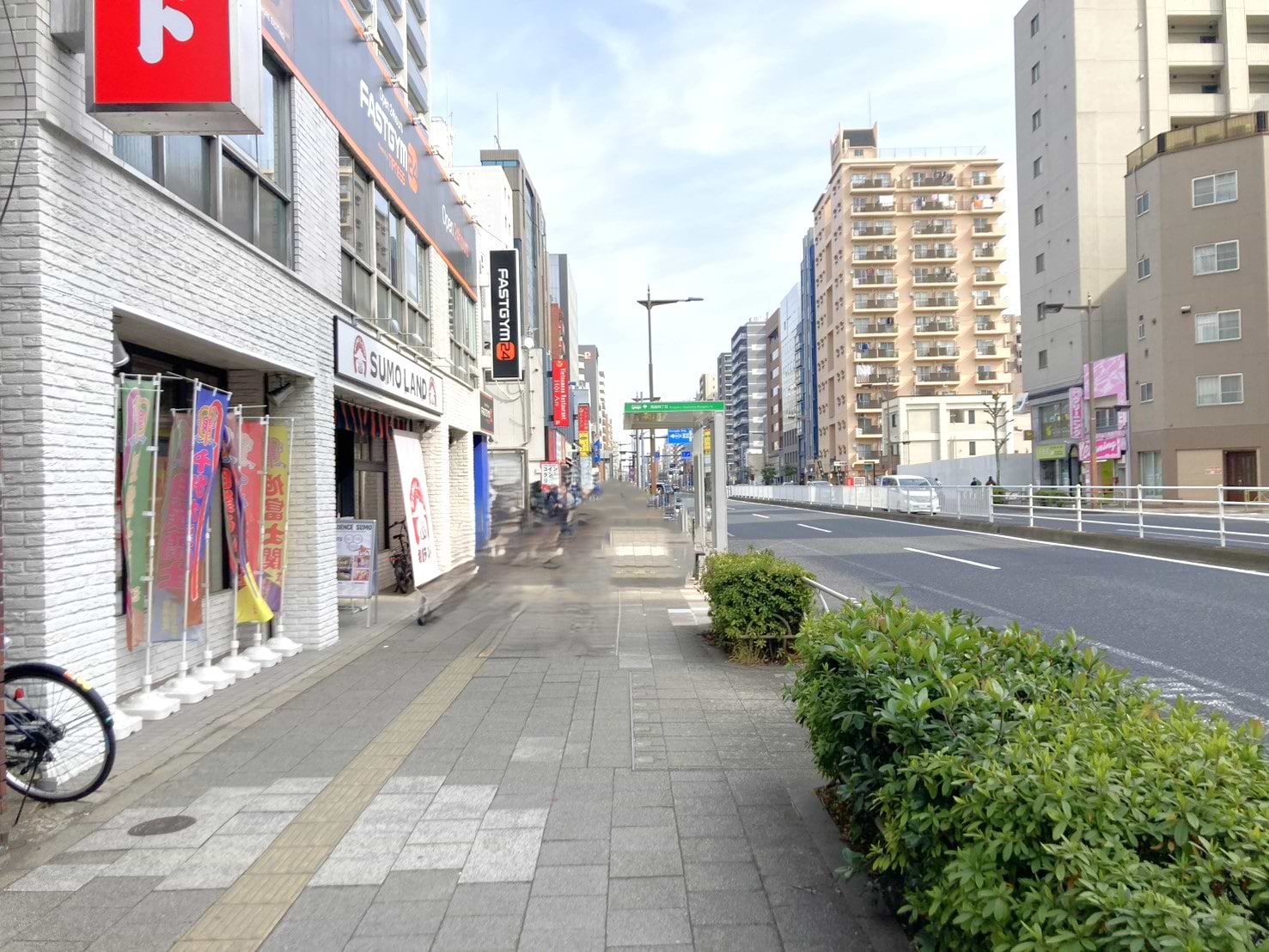 相撲ランドの隣に当店がございます