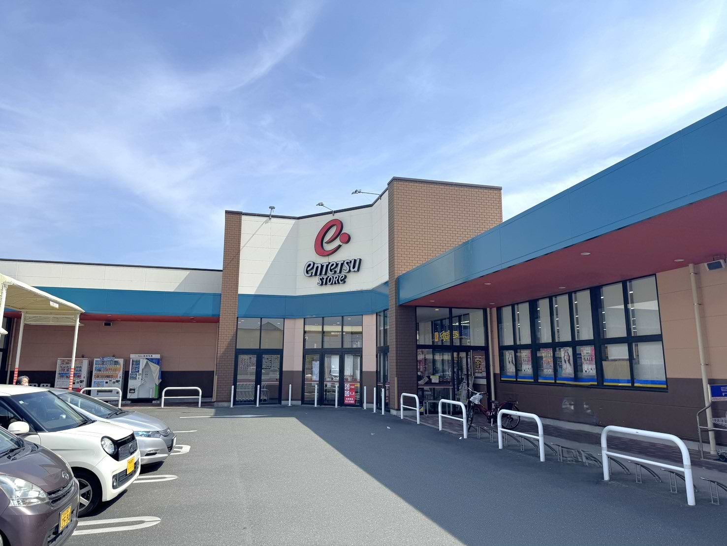 中央入口からお入りいただくと、当店までスムーズにお越しいただけます