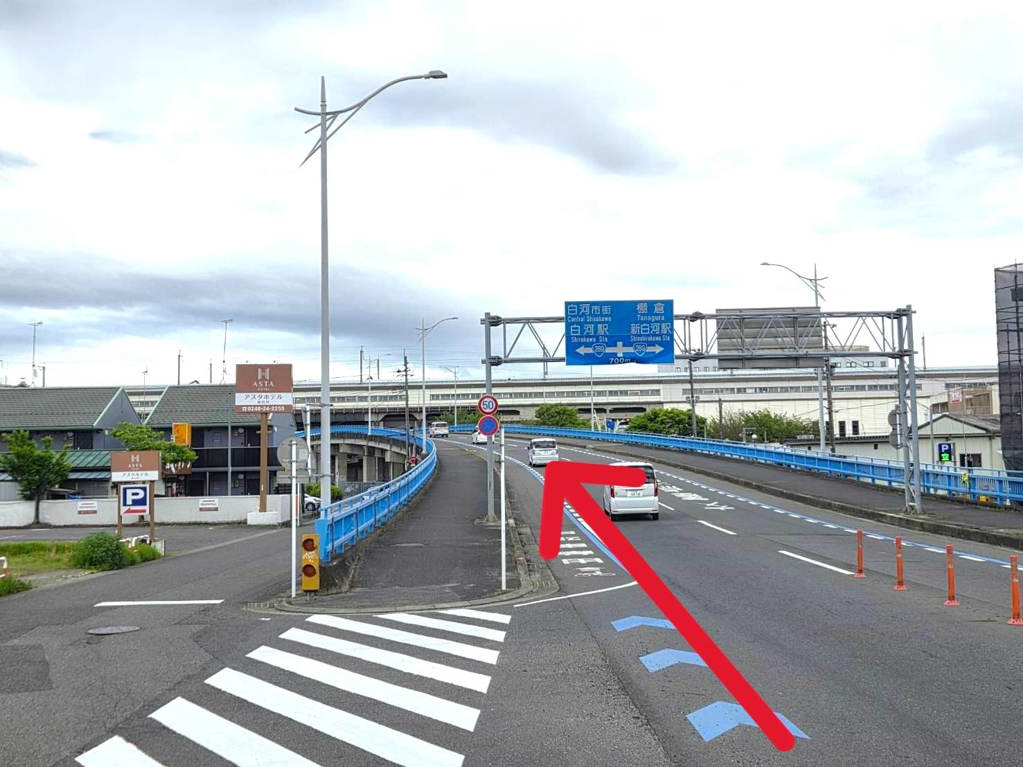 西郷搦目線、ゆりのき通りを国道289号線に向かいます