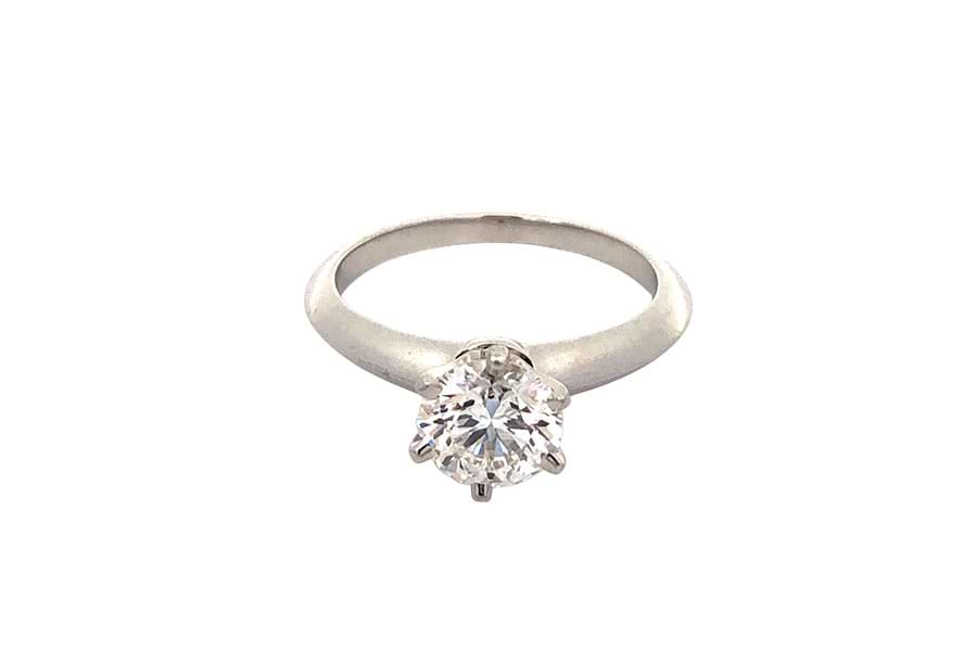 ティファニー ソリティア リング D1.19ct