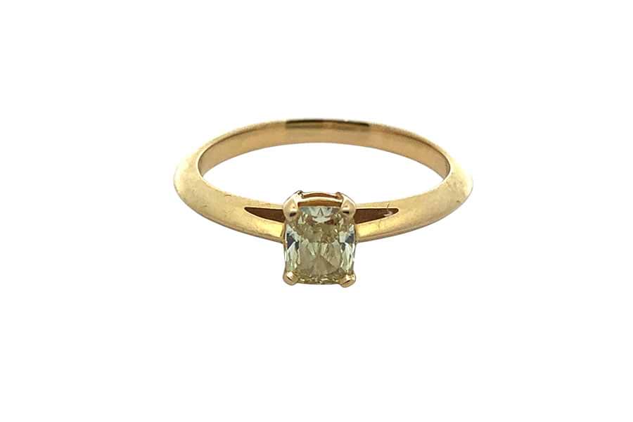 ティファニー リング D0.37ct