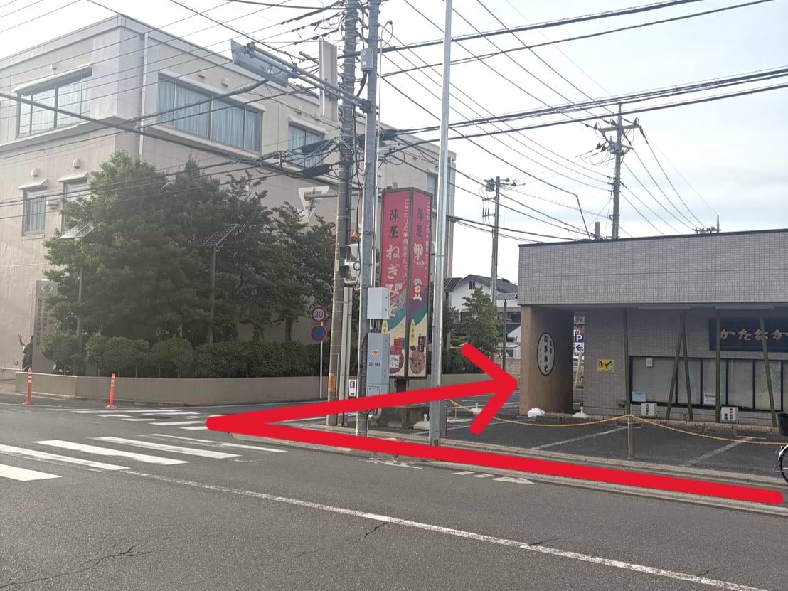 1つ目の信号を右折します