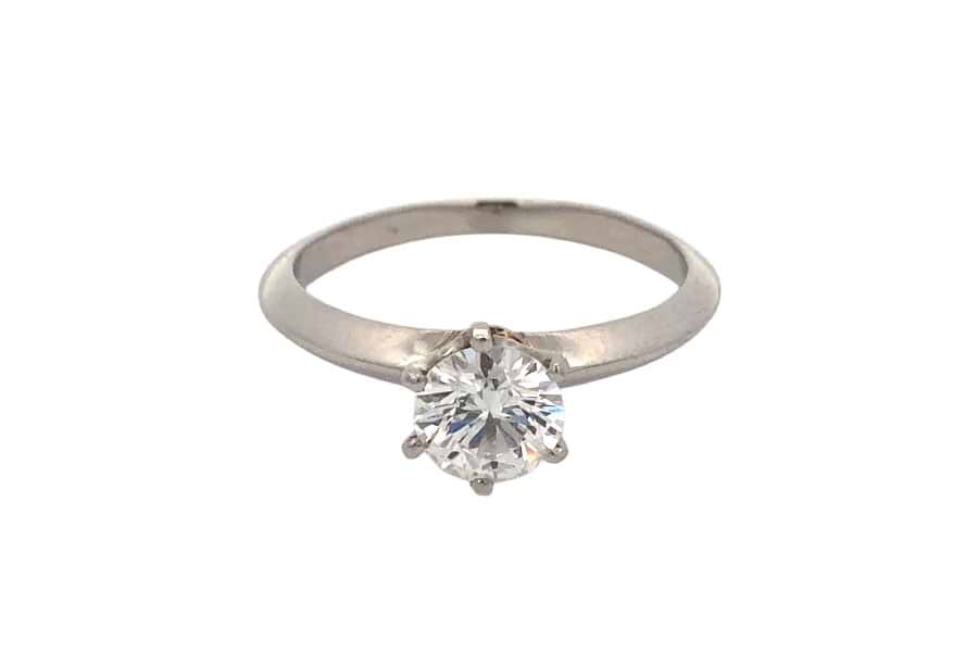 ティファニー ソリティア リング D0.69ct