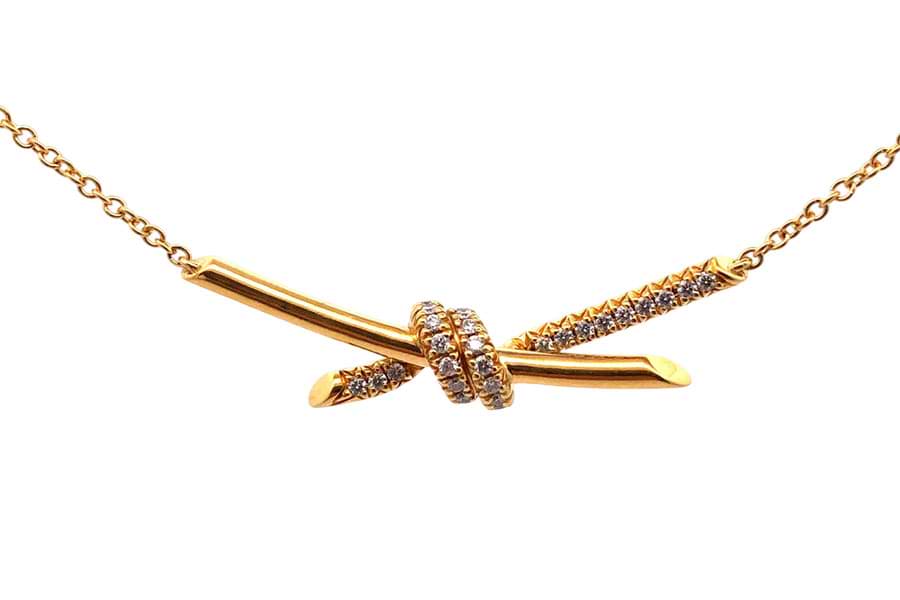 ティファニー ノット ネックレス D0.25ct