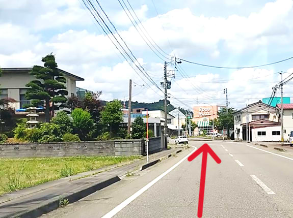 正面にとちおショッピングモールトッピィ店が見えてきます