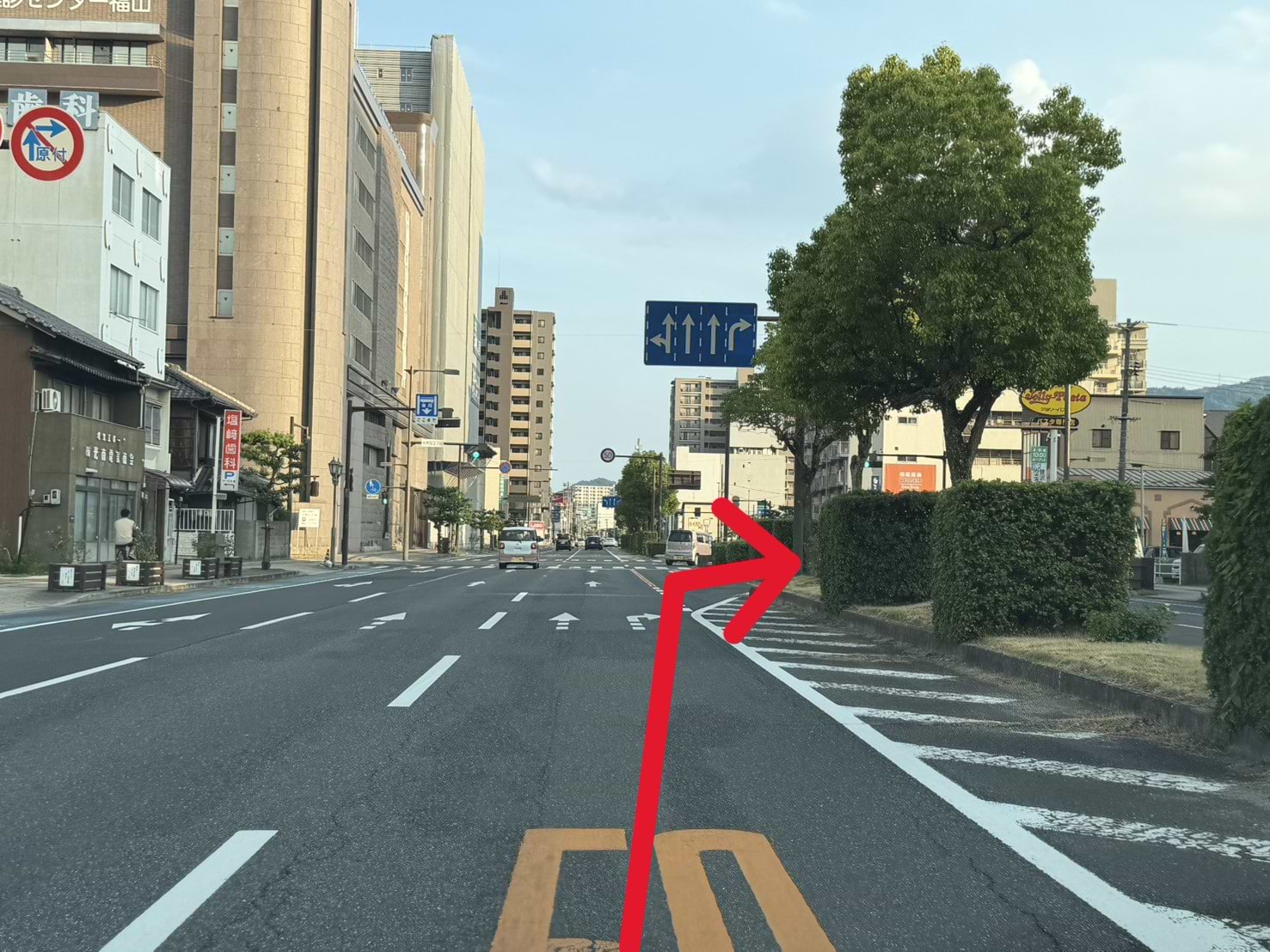 ジョリーパスタ 野上店を目印に光南町2丁目交差点を右折後、1つ目の交差点を左折します