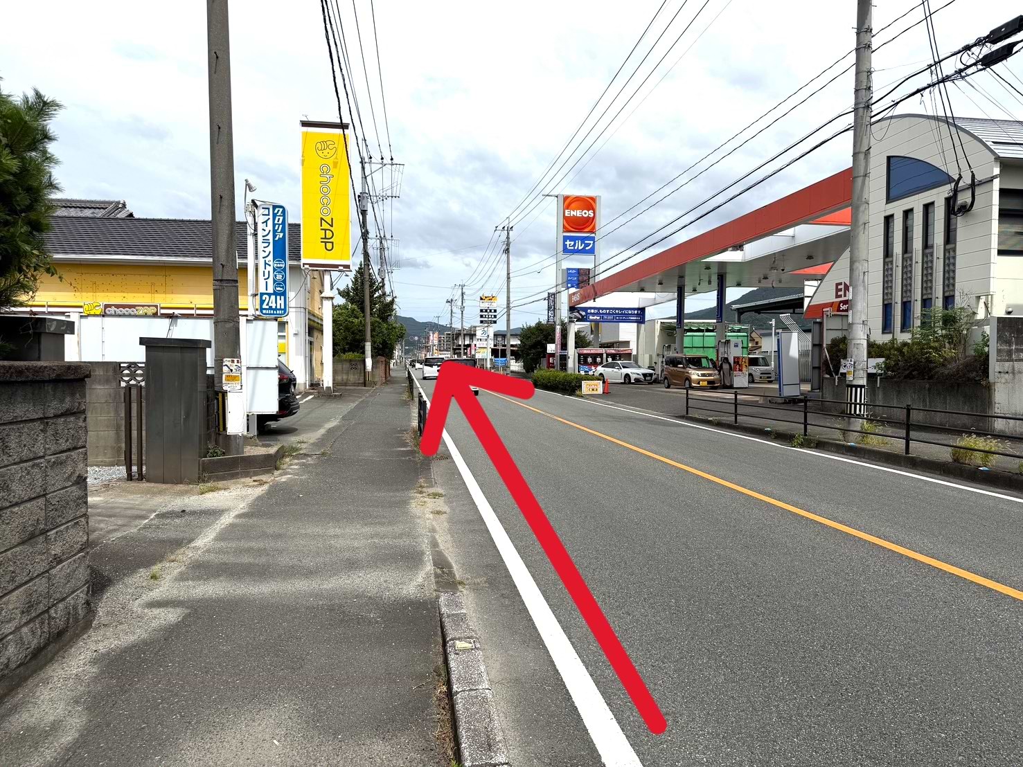 900ｍほど直進します