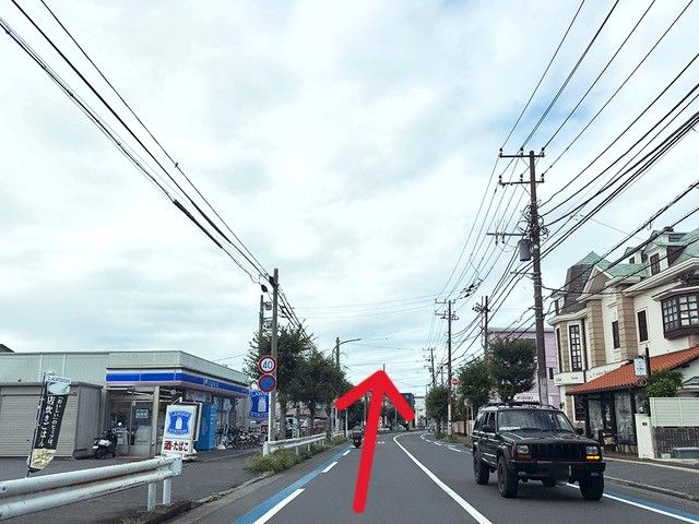 ローソン鵠沼海岸7丁目店を通過します
