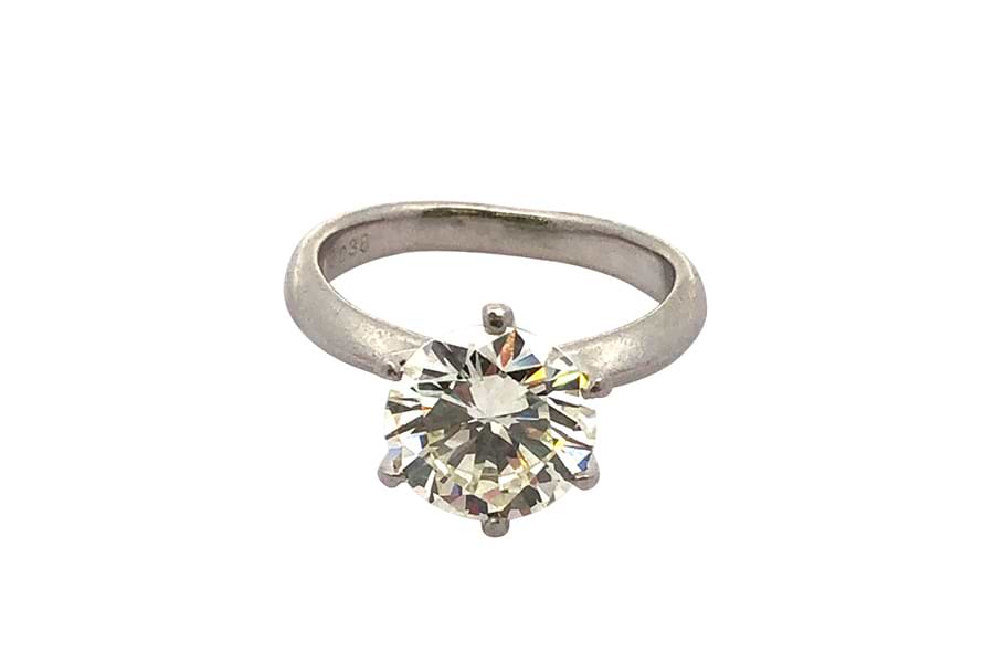 リング Pt900 約8号 ダイヤ3.038ct