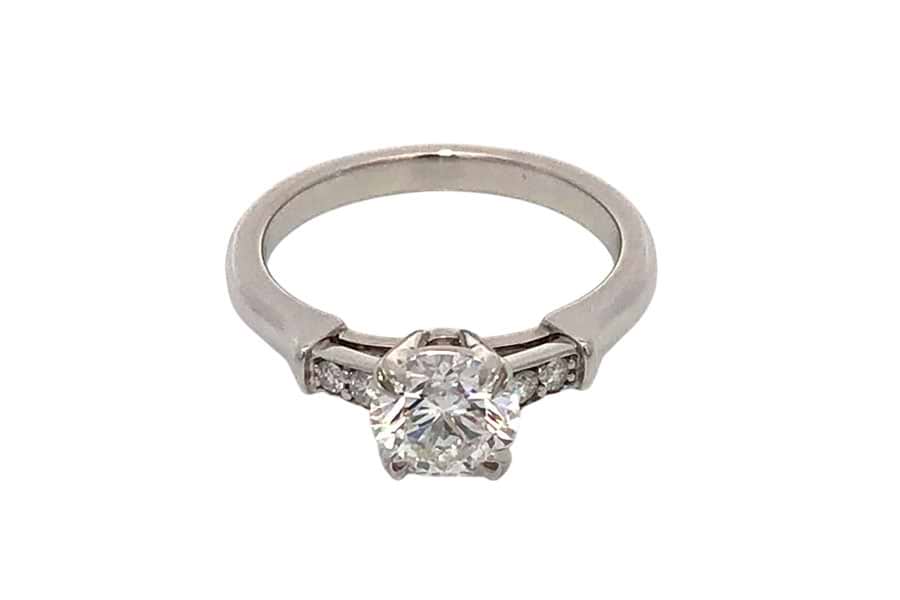 ハリー・ウィンストン トリスト リング D0.82ct