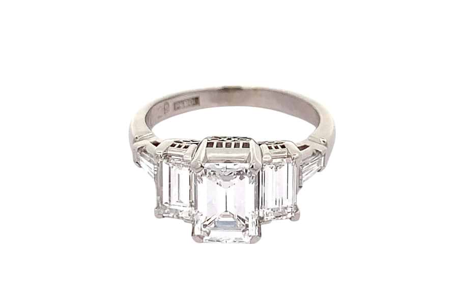 リング D1.057ct D0.30ct D0.29ct