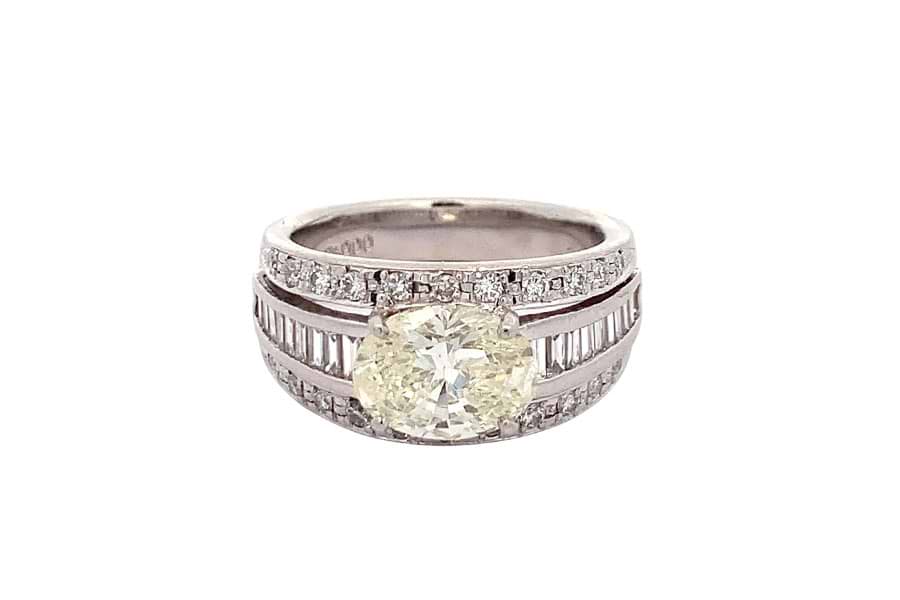 リング D2.008ct D0.56ct