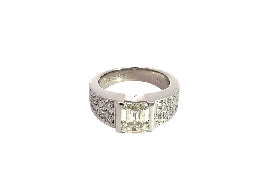 リング Pt900 約11.5号 ダイヤ2.213ct ダイヤ0.53ct