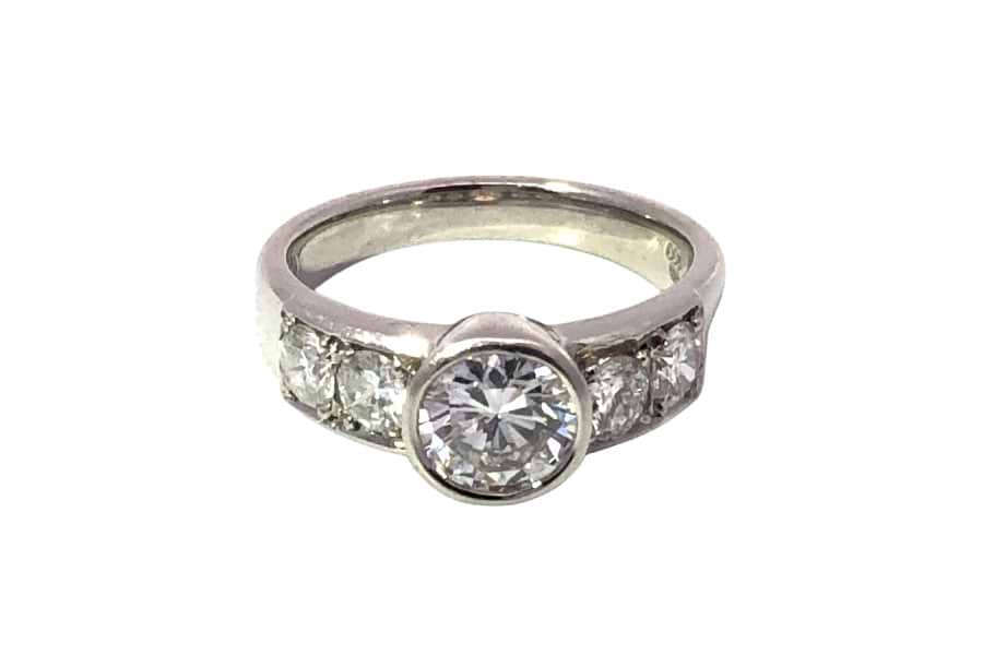リング D1.001ct D0.74ct