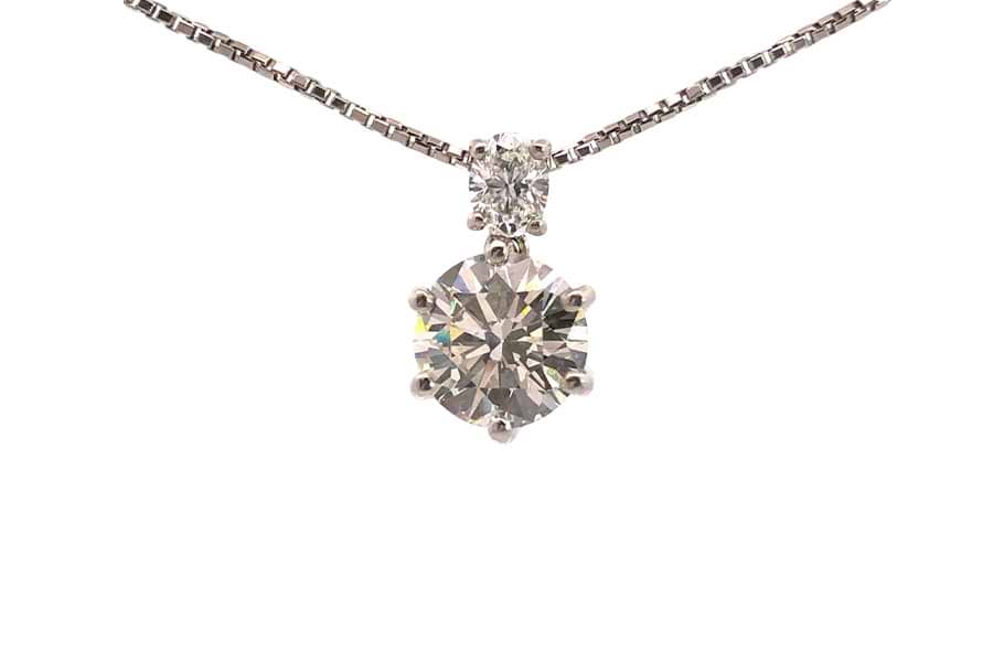 Pt900×K18WG×ダイヤモンドネックレス D2.31ct MD0.363ctのダイヤモンド