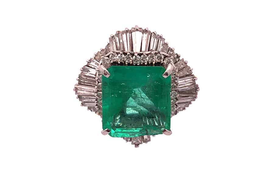 Pt900×エメラルド×ダイヤモンドリング E8.80ct MD2.99ct