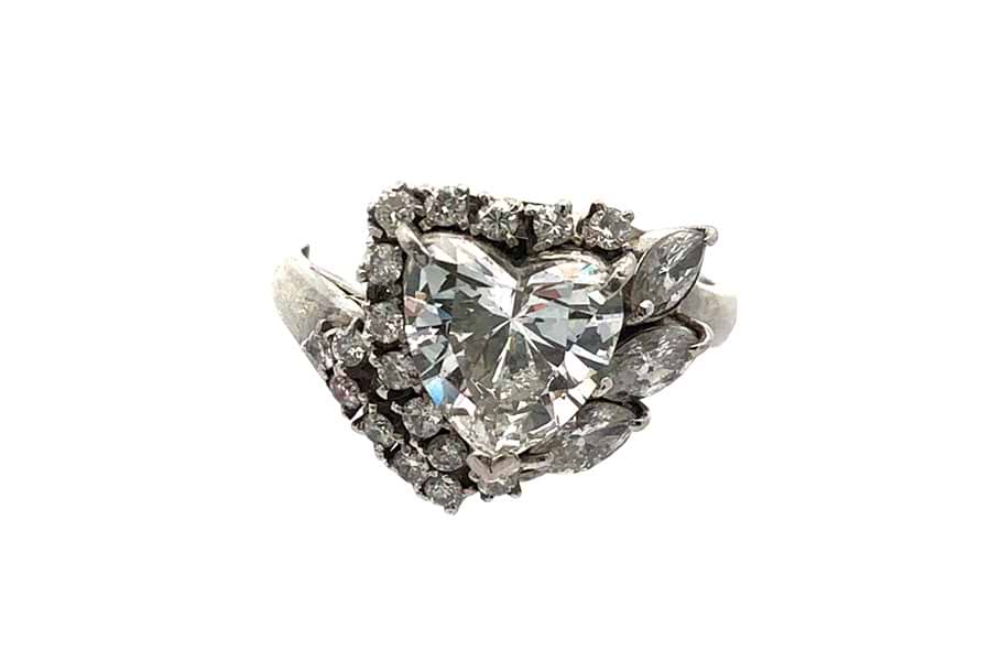 Pt900×ダイヤモンドリング D1.60ct MD0.69ct