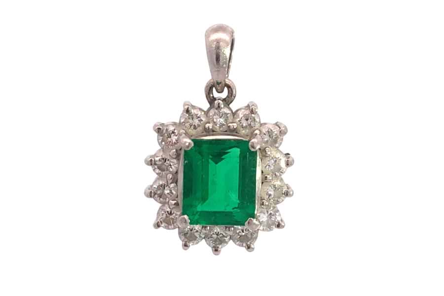 ネックレストップ D0.84ct