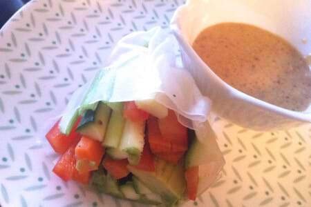 Eat Clean Recipe: Crunchy Raw Wrap with Almond Sauce thumbnail