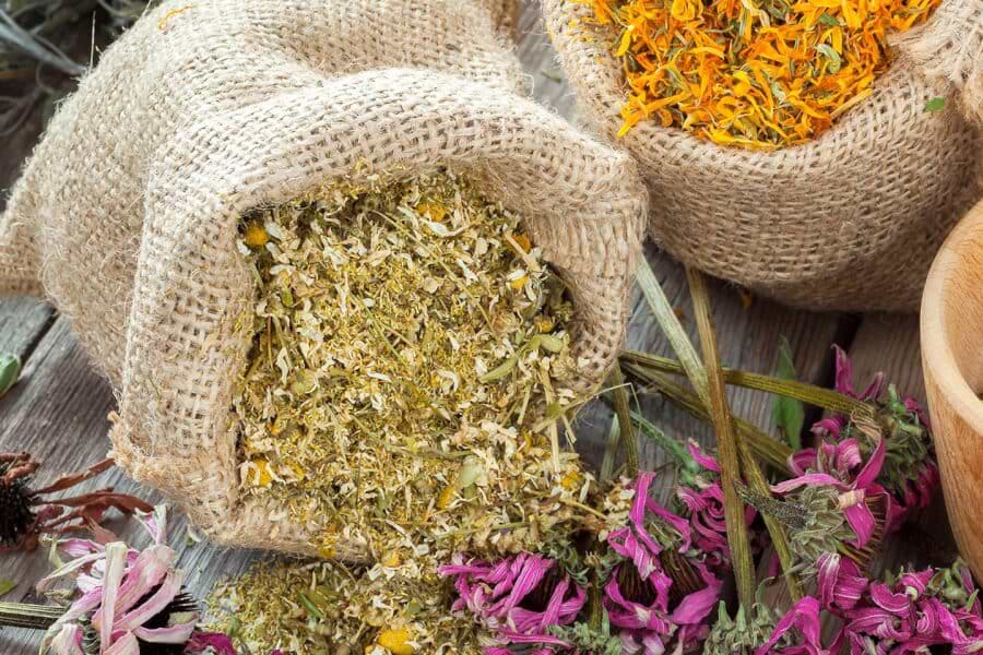 The 6 Best Herbs For Stress Relief & Relaxation thumbnail