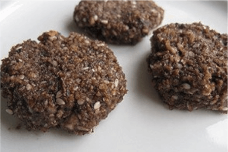 Sesame Banana Cookie Bites (raw, vegan and gluten-free) thumbnail