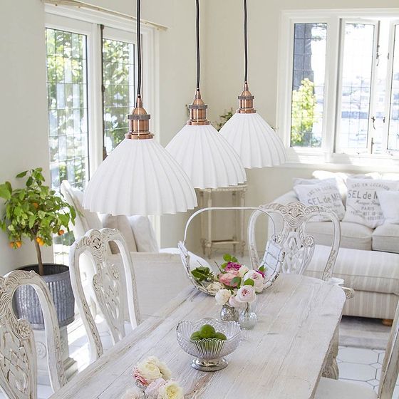 Scallop Shell Surf White Pendant Light