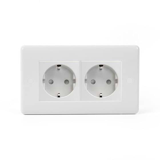 Lieber Silk White 2 Gang 16A European Schuko Socket - Curved Edge