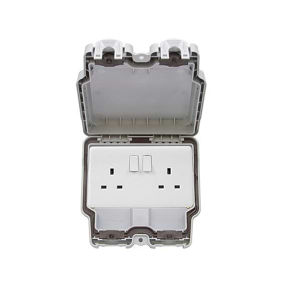 Lieber Silk White 2 Gang Outdoor Socket 13Amp Double Pole IP66 Weatherproof