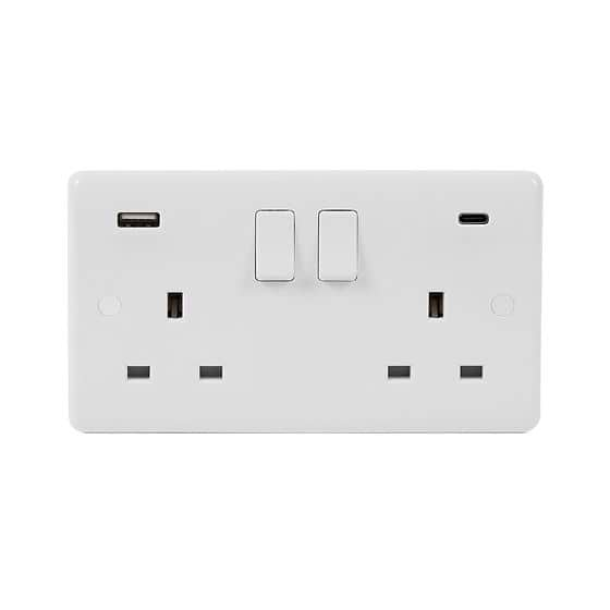 Lieber Silk White 2 Gang USB A+C Socket (13A Socket + 2 USB Ports A+C 3.1A) - Curved Edge