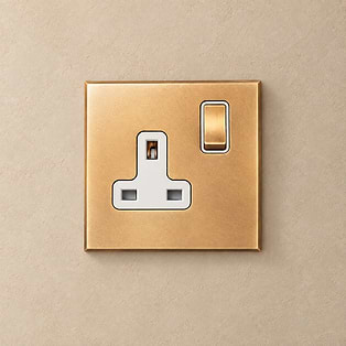 NATURAL BRASS WITH WHITE INSERTS