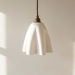 White Cloth Pendant Light