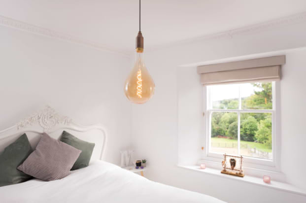 7 Light Tricks to Make Small Rooms Look Bigger