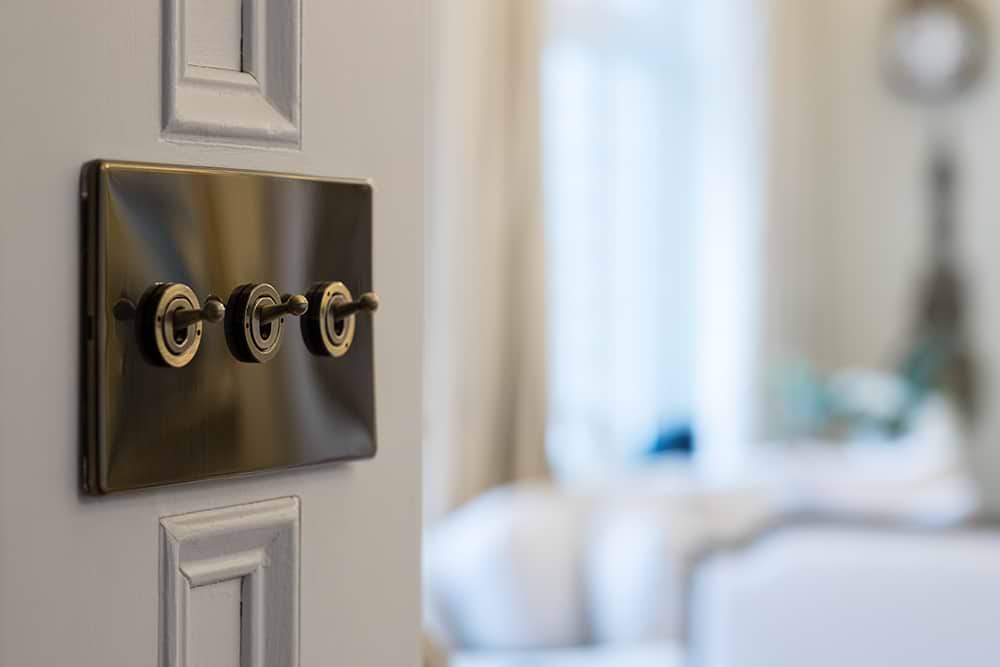 The Importance of Interior Hardware & Selecting The Right Hardware Finishes For Your Interior